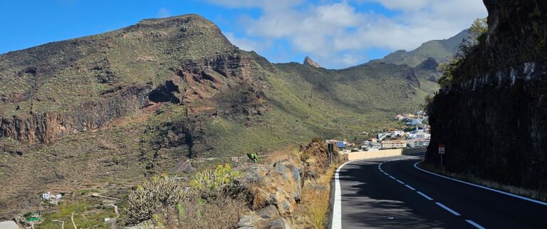on the Road in Teneriffa